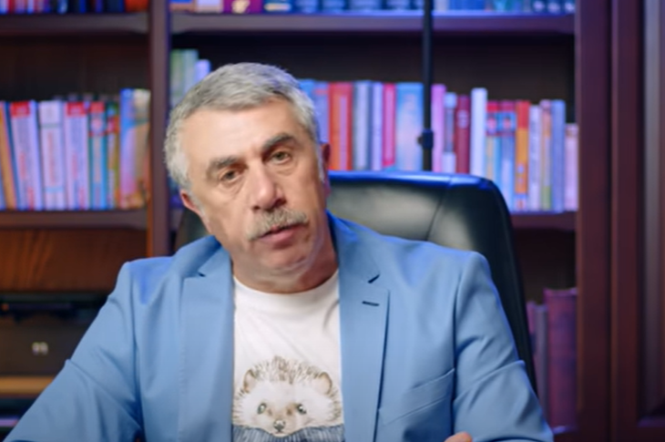 Всю ночь проведете на унитазе: Комаровский рассказал, кому нельзя пить на ночь молоко