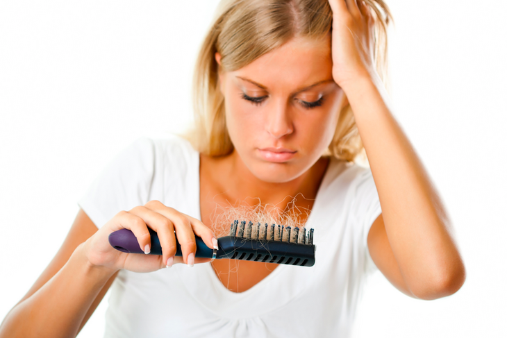 Почему лечебные шампуни на самом деле не влияют на рост волос