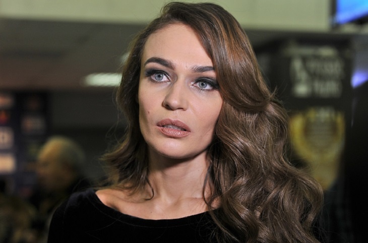 Голая Водонаева в ванне засветила внушительный «орех»