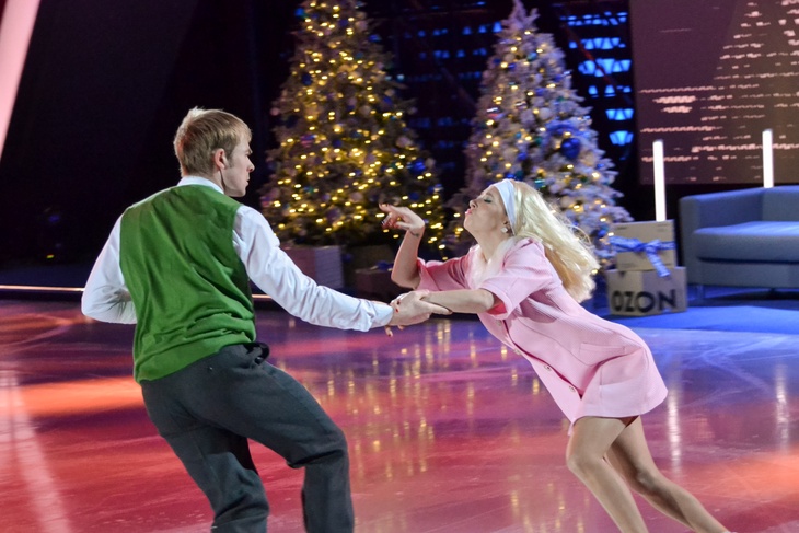 Муцениеце на шесте, а Милохин целуется с Медведевой: чего ждать в полуфинале «Ледникового периода»