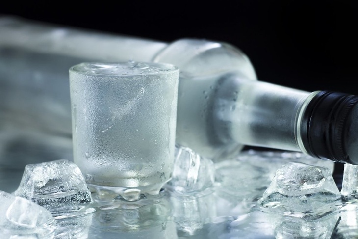 Не согреетесь, а умрете: врач Комаровский назвал главную опасность алкоголя на морозе