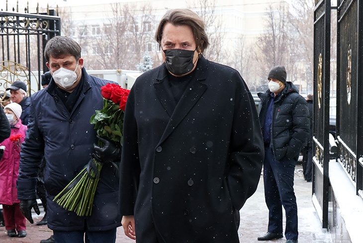 Агутин, Лепс, Лещенко и другие звезды пришли на похороны Градского: фото Агутин, Лепс, Лещенко и другие звезды пришли на похороны Градского: фото