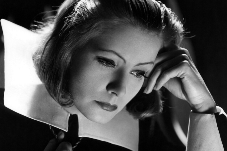 Секреты красоты звезд Голливуда, которые сегодня считают дикими Секреты красоты звезд Голливуда, которые сегодня считают дикими