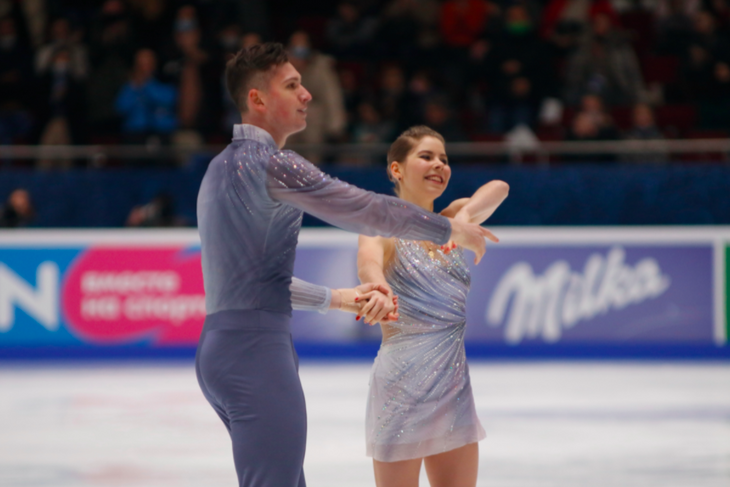 Анастасия Мишина и Александр Галлямов выиграли чемпионат России