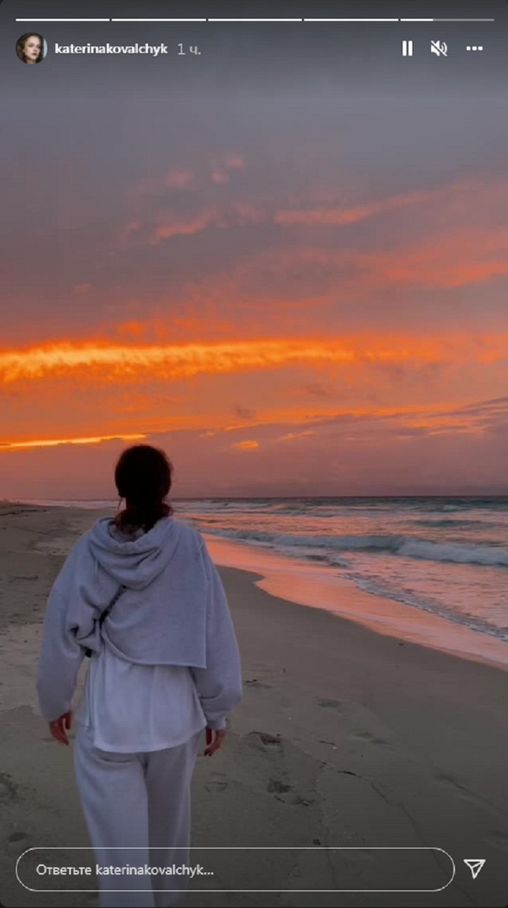 А Гарик играет в конструктор: Ковальчук отписалась от Харламова в Instagram и уехала отдыхать одна А Гарик играет в конструктор: Ковальчук отписалась от Харламова в Instagram и уехала отдыхать одна