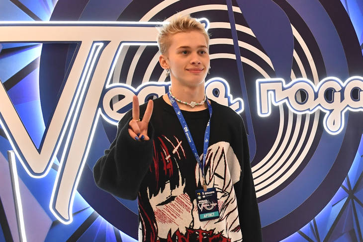 Милохин сломал руку своему другу Некоглаю и танцевал на его фоне, пока тот корчился от боли: видео