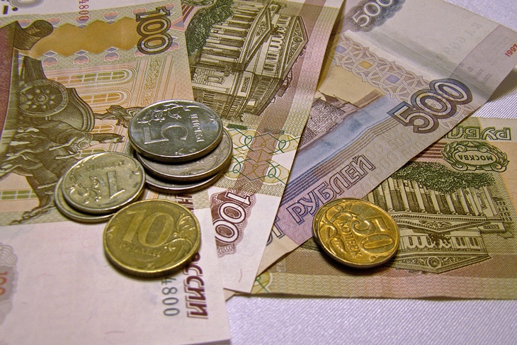 Обнадежили миллионы людей: россиян, погрязших в долгах банкам, не оставят без денег