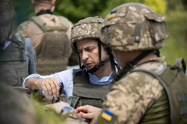 Президент Украины решил провести в стране всеобщую мобилизацию