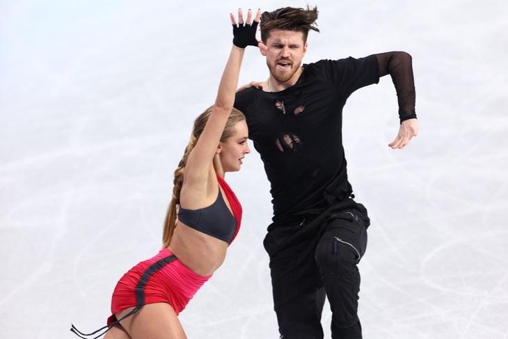 Безумно страстные! Видео, как Степанова и Букин растопили лед на Олимпиаде-2022 в ритм-танце