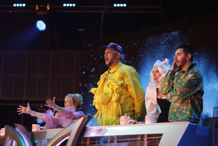 «Произведение искусства!»: жюри шоу «Маска» единогласно назвали самый эффектный костюм нового сезона