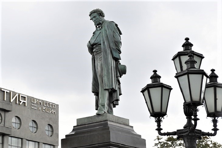 «Отказ всех органов»: врачи считают, что Пушкин умер от клизмы