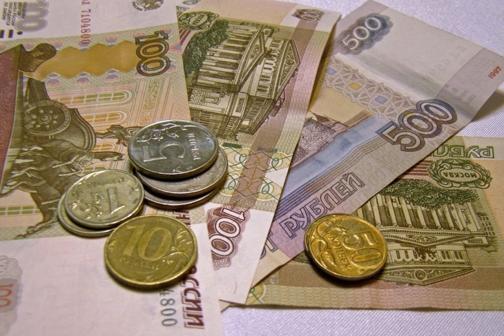 Девальвация рубля и стагфляция: экономист сделал неутешительный прогноз на 2022 год