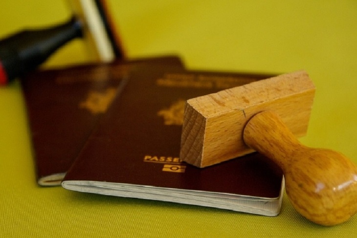 Депутат Госдумы: педофилам нужно ставить штамп в паспорте