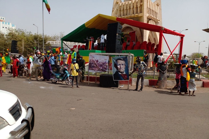 Евросоюз — уходи: малийцы отпраздновали вывод французских войск