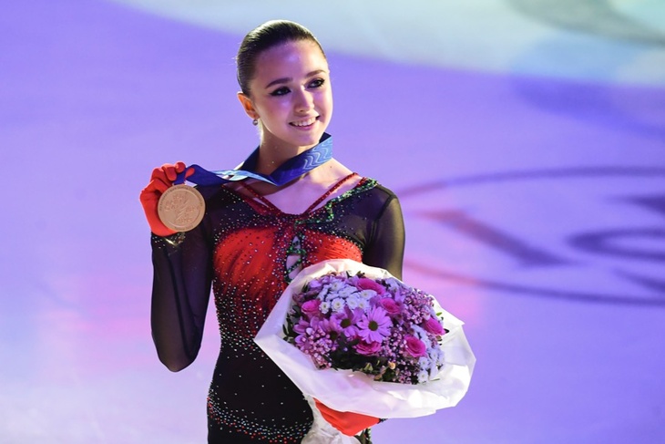 Капитан командного турнира Кацалапов оценил шансы Валиевой выиграть короткую программу на Олимпиаде