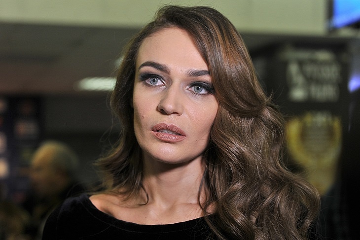 Забинтованная Водонаева стала похожа на мумию: видео