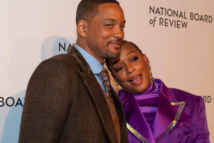 Will Smith teaches a child named Chris how to slap: video