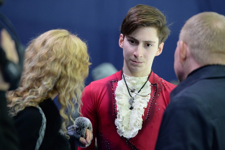 Фигурист Тутберидзе рассказал, кто именно из коллег заставляет его не бросать профессиональный спорт