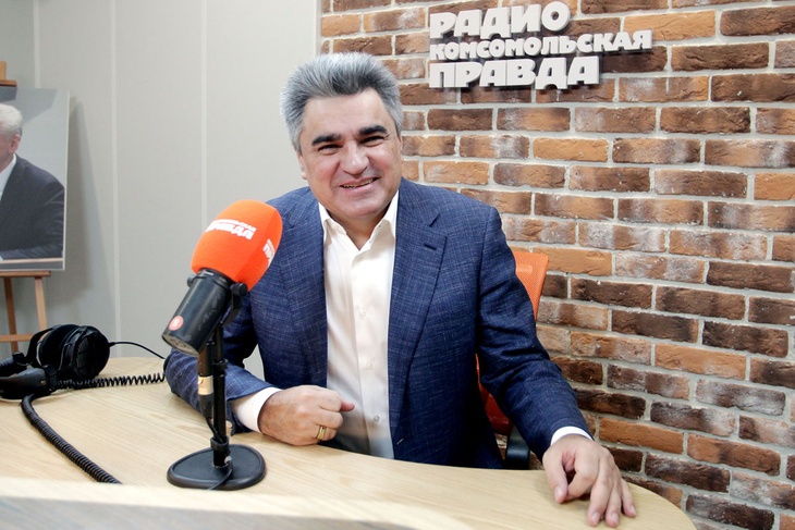 Лидер партии "Новые люди" Алексей Нечаев в студии Радио «Комсомольская правда».