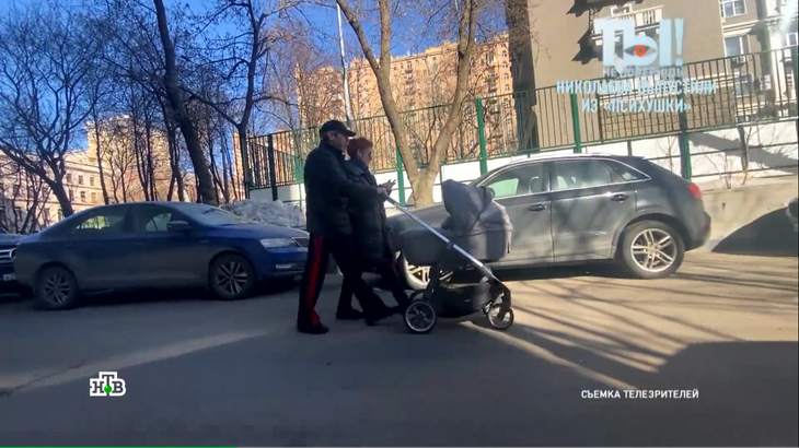 «Медикаментозно это все выравнивается»: Николаев вернулся к жене и сыну после психбольницы «Медикаментозно это все выравнивается»: Николаев вернулся к жене и сыну после психбольницы