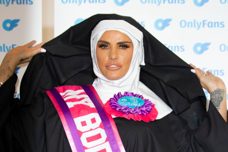 Katie Price and Carl Woods break up and cancel wedding