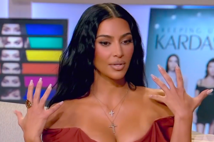 Kim Kardashian will 'burn to the ground' Ray J if he continues to post her sex tape