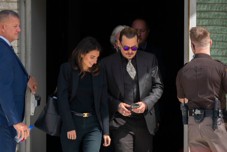 Johnny Depp blamed Amber Heard for poop in their bed