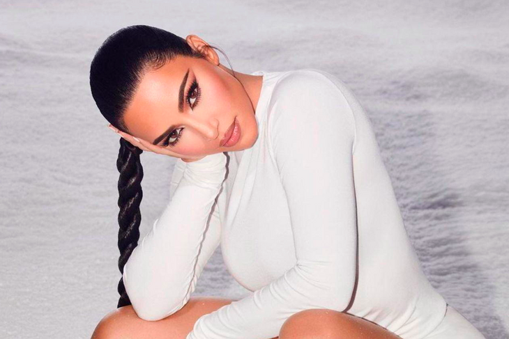 Kim Kardashian laughed at Photoshop accusations