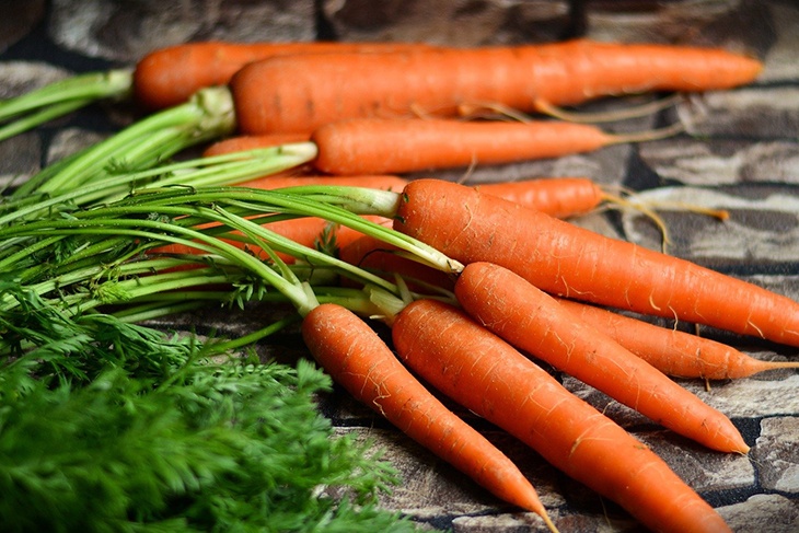 «Вплоть до анафилактического шока и летального исхода»: чем опасна обычная морковка