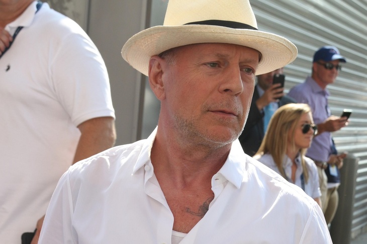 PHOTO: Bruce Willis' daughter showed a tender moment with her father from childhood