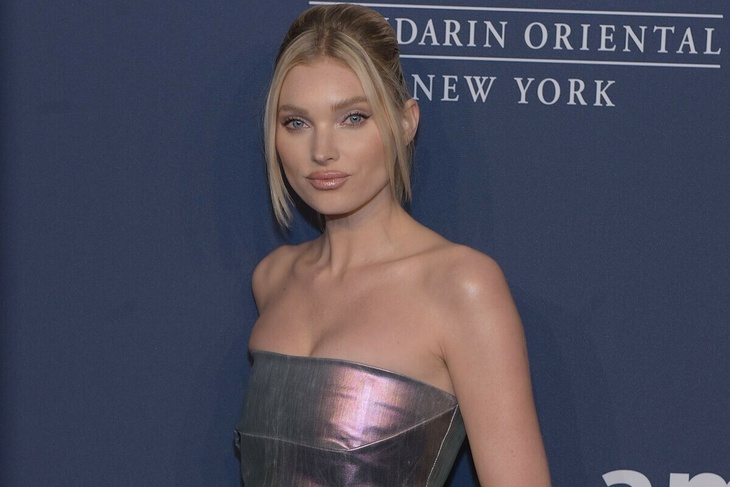 PHOTO: Elsa Hosk pops up her humps and enviable abs in tiny bikini