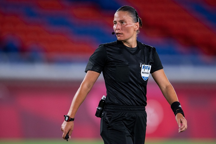 Революция в российском футболе: жена владельца «Спартака» предложила судить матчи женщинам