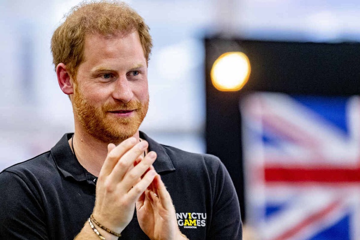 Prince Harry says he cares about ‘the right people’ around the Queen