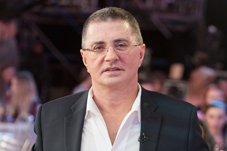 И вам советую: доктор Мясников объяснил, почему он не боится санкций и ухода брендов