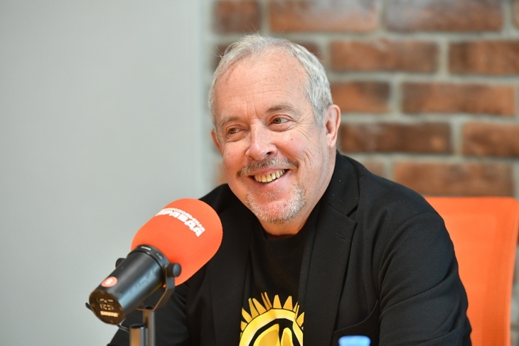 «Словами, которых они заслуживают»: Макаревич уточнил, кого именно из россиян он назвал «мудачьем» «Словами, которых они заслуживают»: Макаревич уточнил, кого именно из россиян он назвал «мудачьем»