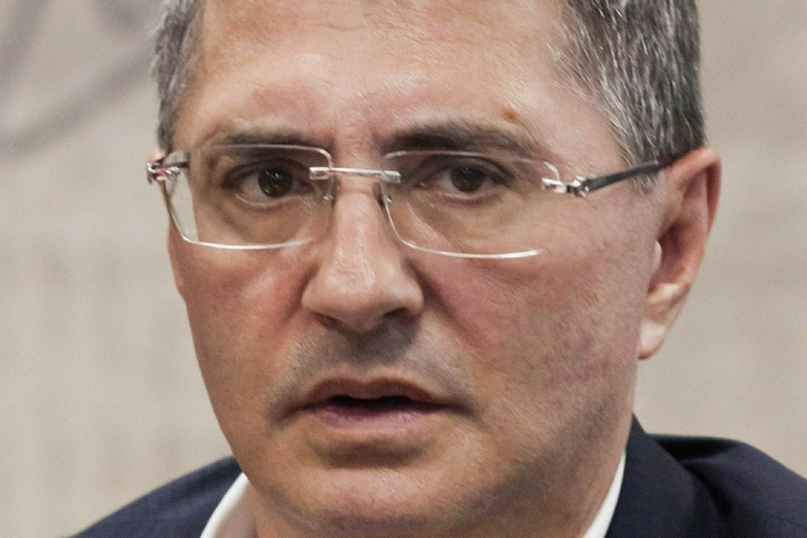 И вам советую: доктор Мясников объяснил, почему он не боится санкций и ухода брендов