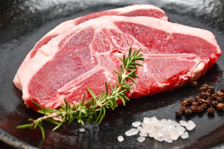 Атеросклероз, инсульт, инфаркт: какое мясо нельзя есть каждый день