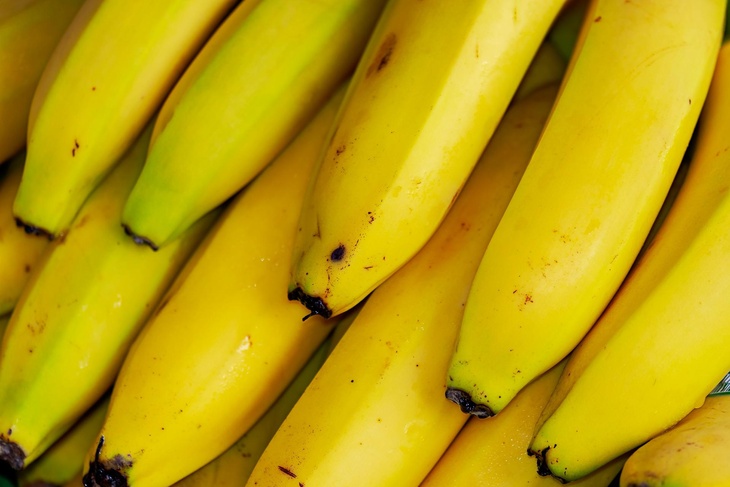 Предотвращают смерть от рака: раскрыта необыкновенная польза от ежедневного употребления бананов