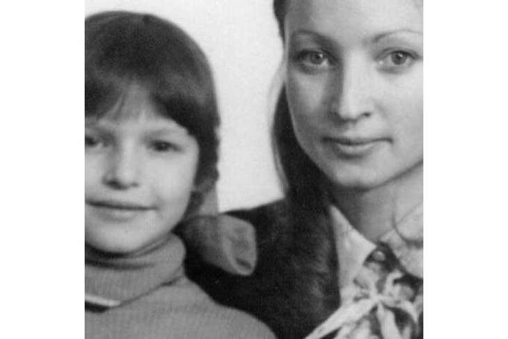 Волочкова восхитила молодостью и безупречной красотой своей мамы: трогательное фото