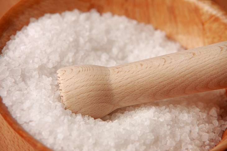 Россиянам назвали необходимую норму йодированной соли в день