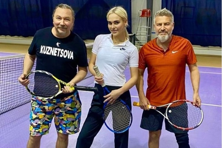  «Стройненькая Алина и два кряжистых деда»: Миро посмеялась над Николаевым и Агутиным