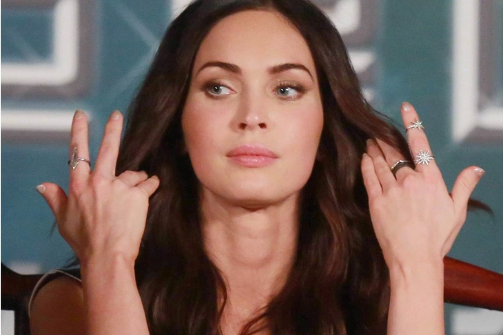 The Vampire Society is CONCERNED that Megan Fox is drinking her lover's blood