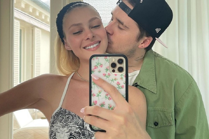 PHOTO: Nicola Peltz showed a love moment with her husband Brooklyn Beckham