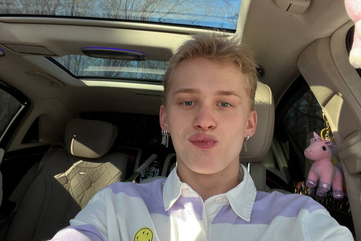 Даня Милохин признался, что его новая девушка хотела встречаться с Егором Кридом: видео