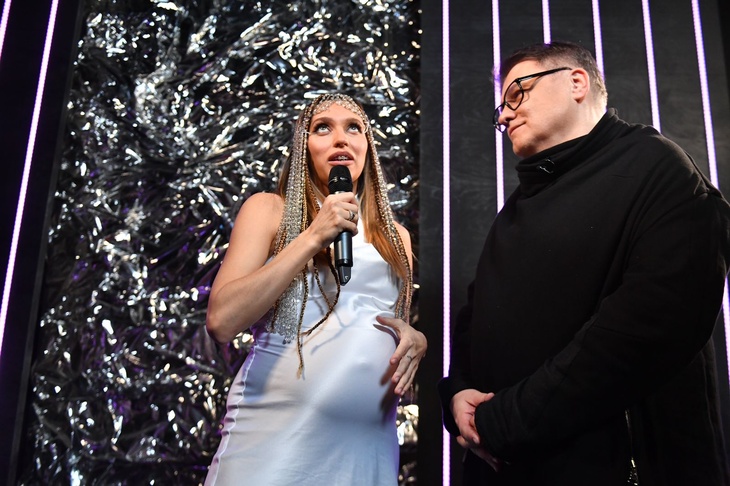 Краймбрери, Подольская, Турчинов и Пригожин пришли на финал шоу «Маска», а Валерия пела с Киркоровым