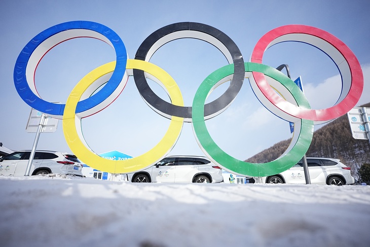 «Нарушение олимпийского перемирия»: МОК объяснил смысл санкций против спортсменов из России