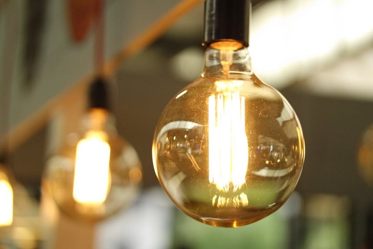 Эколог рассказал, почему нельзя кипятить полный чайник несколько раз в день