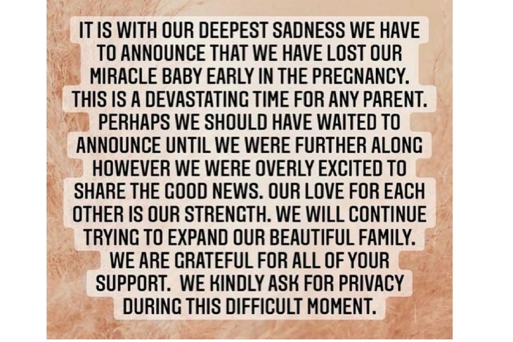 Бритни Спирс потеряла ребенка и пожелела, что рано рассказала о беременности