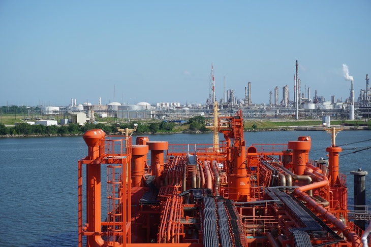 Энергетик оценил перспективы России в торговле СПГ на замену трубопроводам