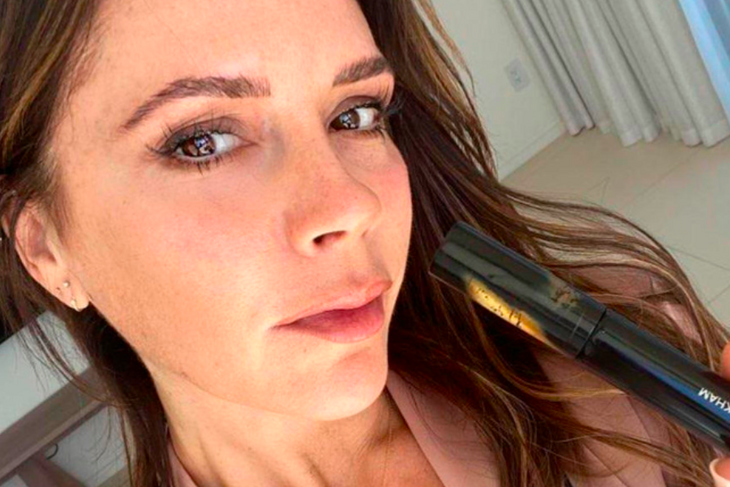 Victoria Beckham revealed her MAIN makeup hack